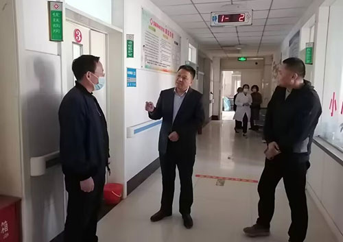 泰安八十八醫院專家團到蒙陰縣岱崮中心衛生院坐診2.jpg